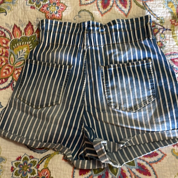 Shorts Denim Women Large Stripes No Boundaries - Picture 5 of 5